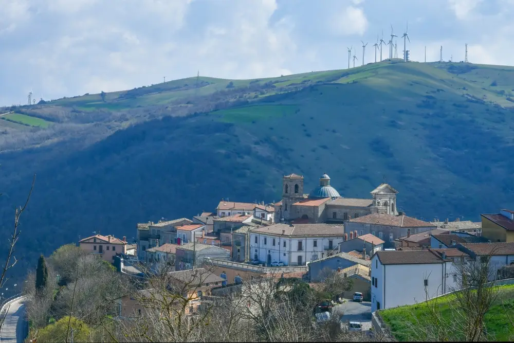Faeto, il borgo che parla una lingua antica tra i monti della Daunia